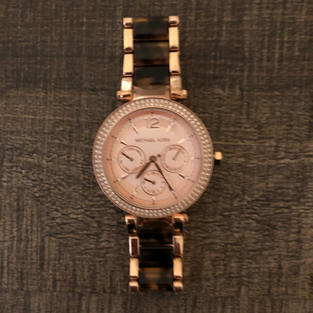 Michael Kors watch - Picture 1 of 2